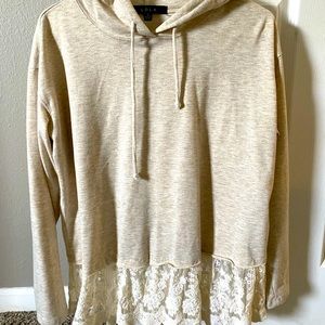 Heather Cream Light Sweatshirt